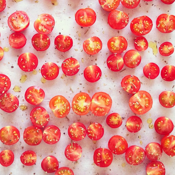207Quite possibly my favorite non-recipe recipe… Super slow roasted cherry tomatoes.
