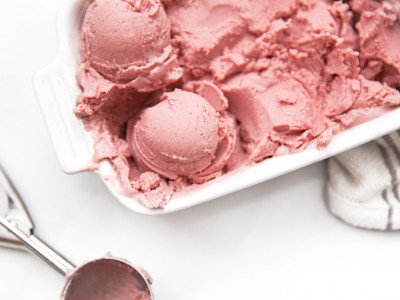 1428Recipe: Vegan Roasted Strawberry-Rhubarb Ice Cream