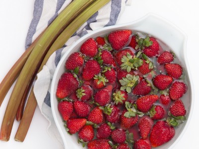 1428Recipe: Vegan Roasted Strawberry-Rhubarb Ice Cream