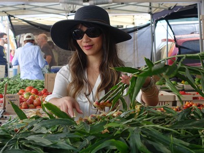 1562Julie’s Kitchen x Skillshare Photography and Food Styling Class